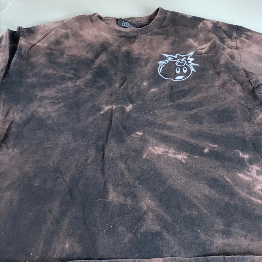 "Bomb" Long Sleeve Tee